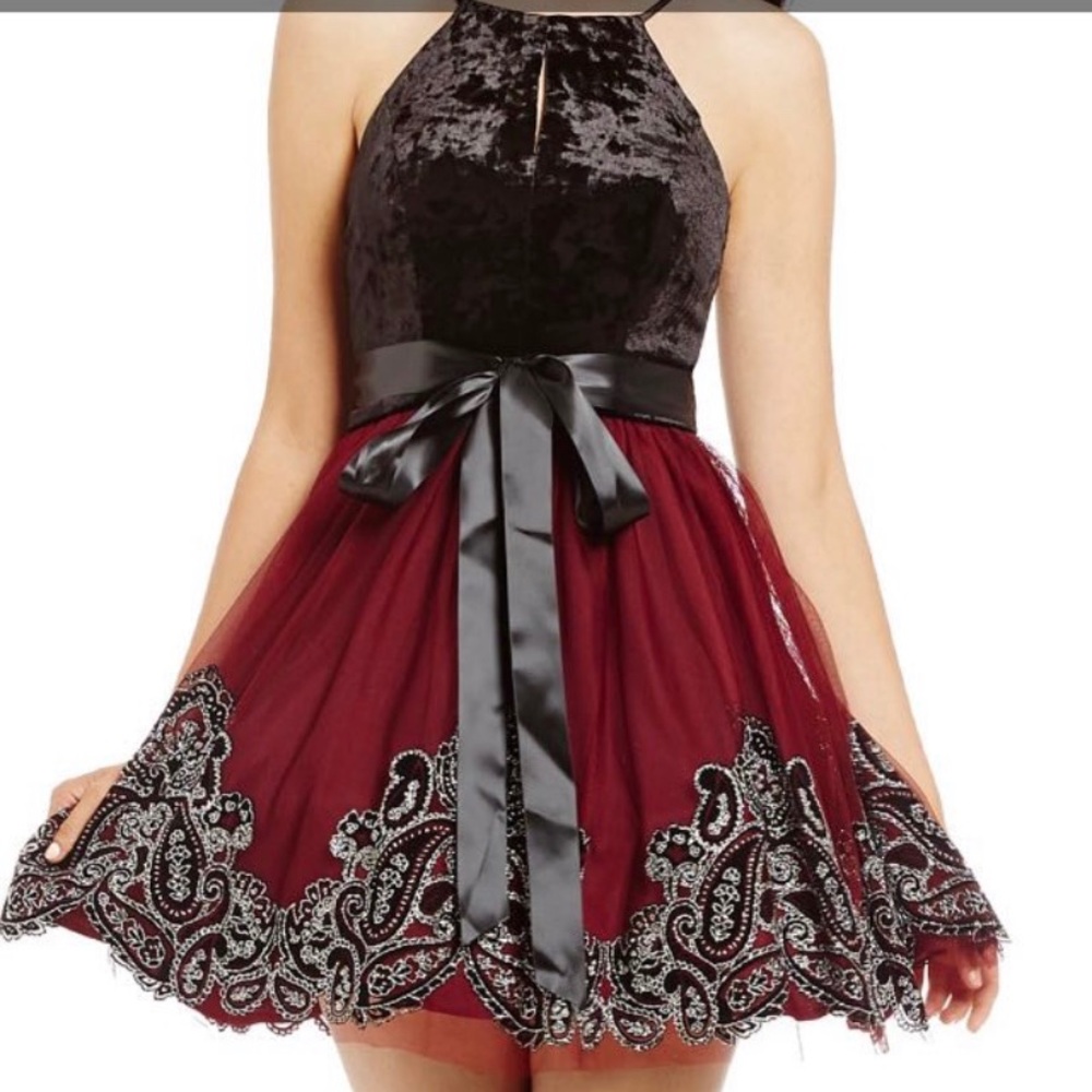 formal/homecoming sequin dress
